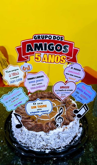 Topo de Bolo - Amigos