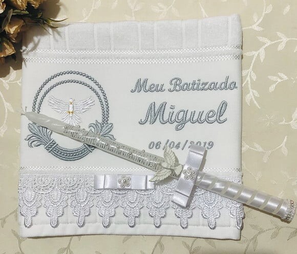 Kit de Batizado Customizados Toalha e Vela