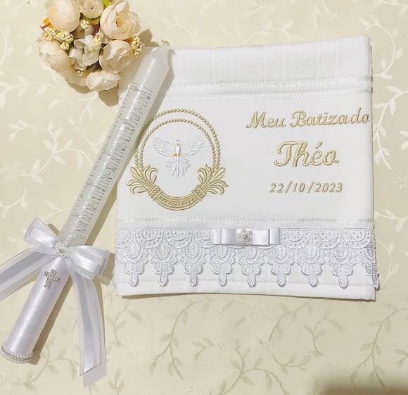 Kit Toalha de Batizado Bordada, Personalizada