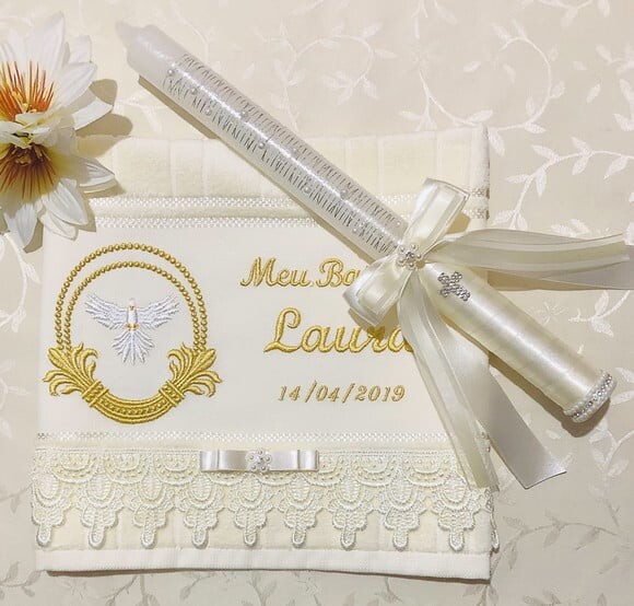 Toalha de Batizado e Vela de Batizado Decorada