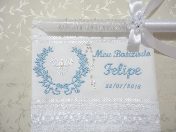 Toalha e Vela para Batizado