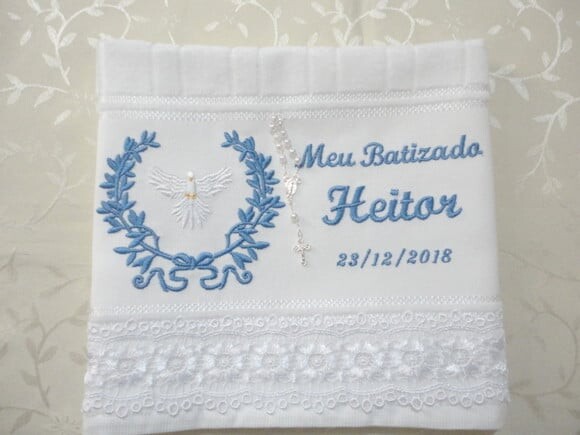 Toalha para Batizado Bordada