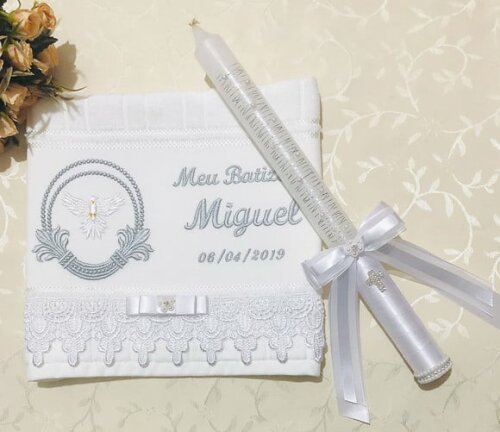 Toalha e Vela para Batizado