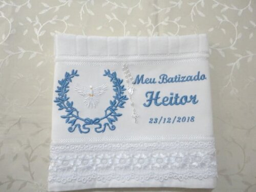 Toalha para Batizado Bordada