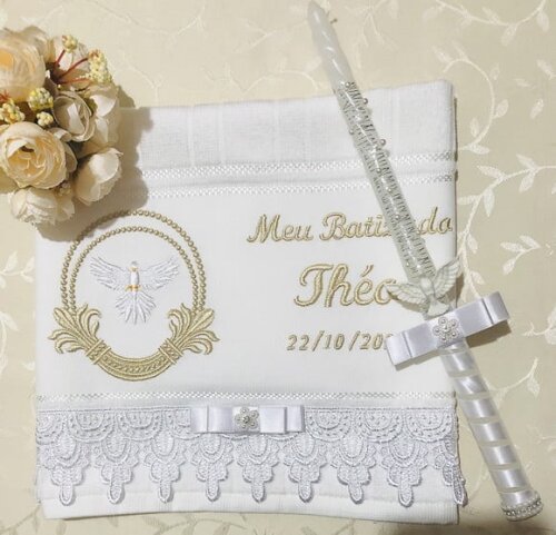 Vela de Batizado Decorada / Toalha Bordada Personalizada