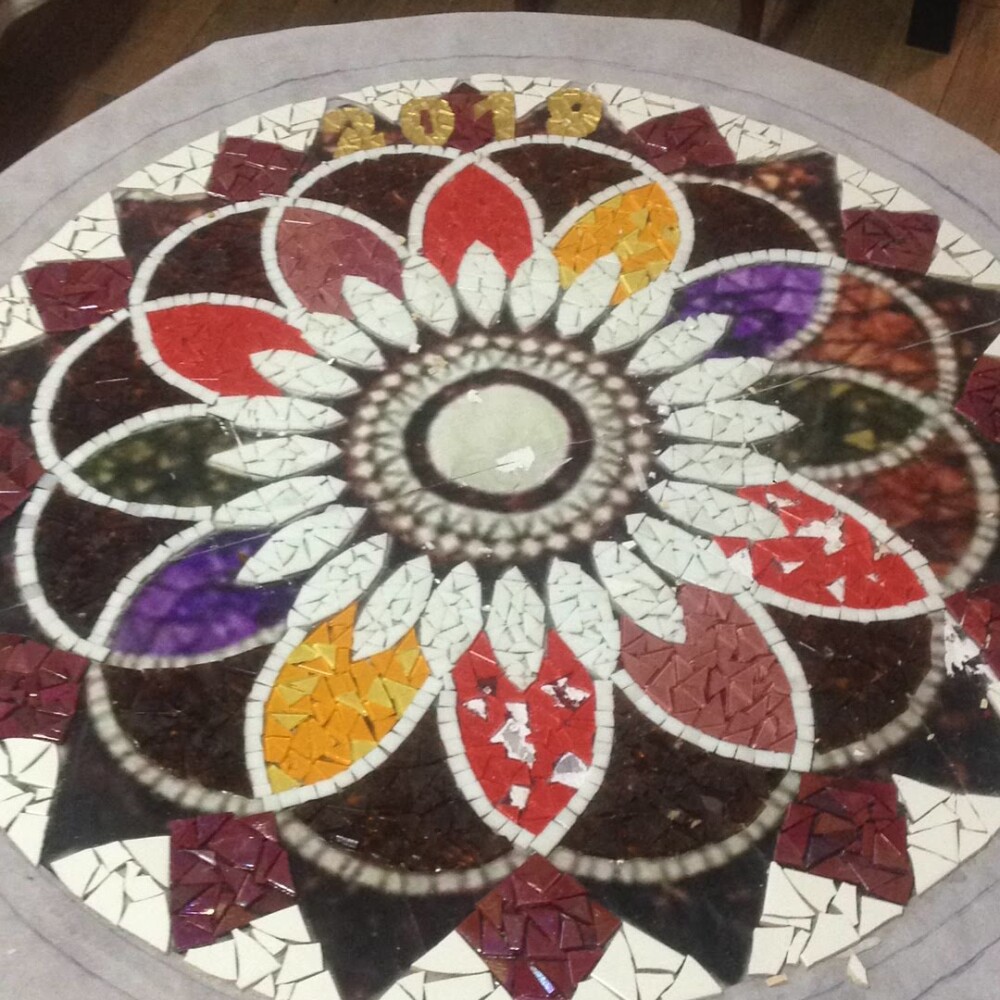 Tampo de Mesa, mosaico para piso, mandala