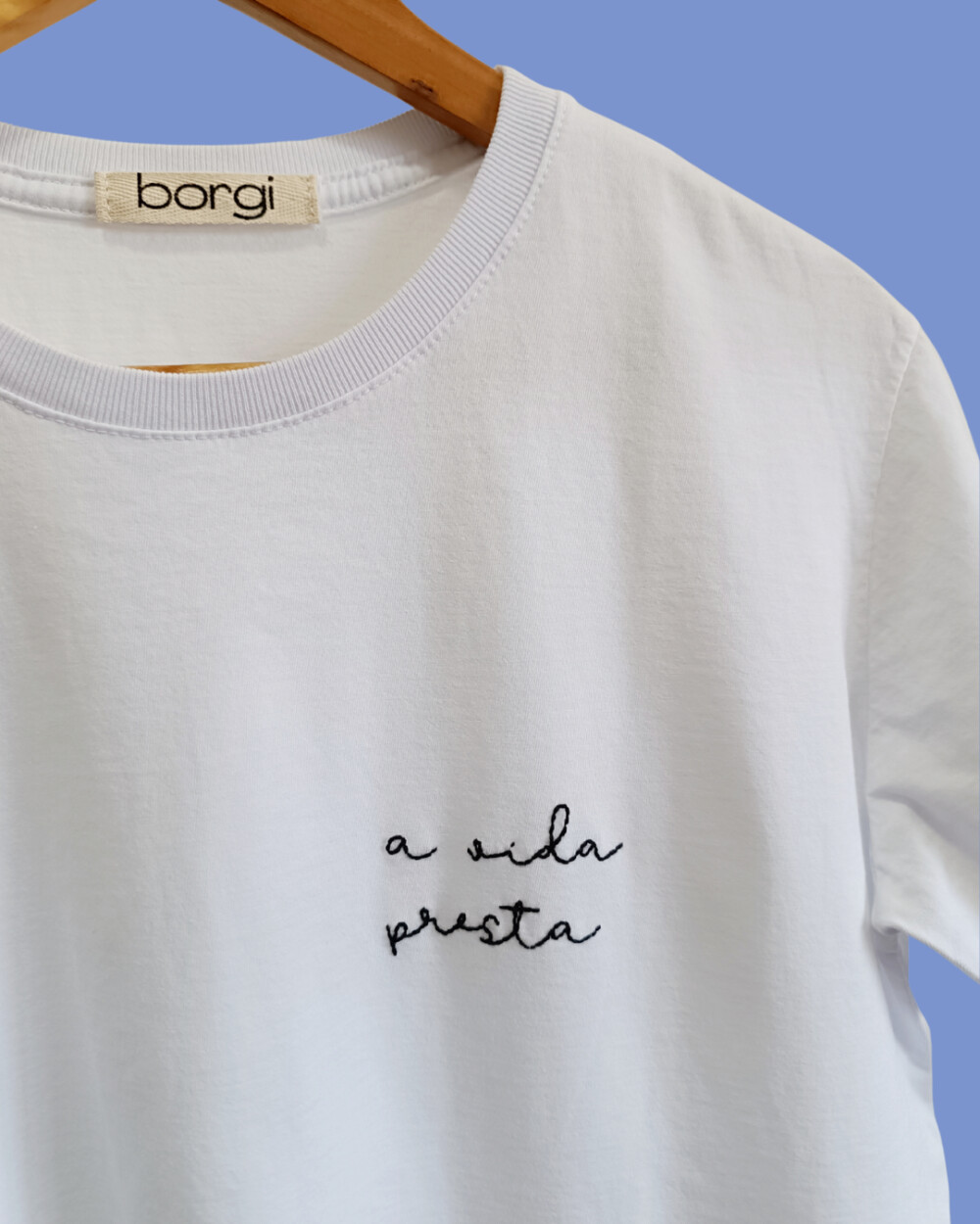 Camiseta Bordada - Personalizada com Frase