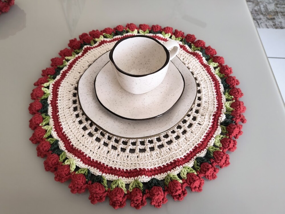 Sousplat + trilho de mesa Tulipas Vermelhas