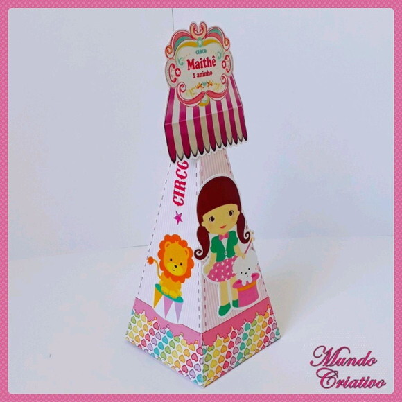Caixa Pirâmide Circo Rosa