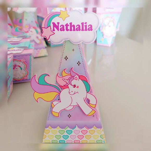 Caixa Pirâmide Unicornio