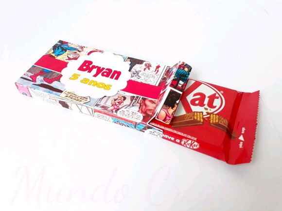 Porta Kit Kat Vingadores