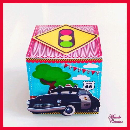 Caixa Cubo Relâmpago McQueen