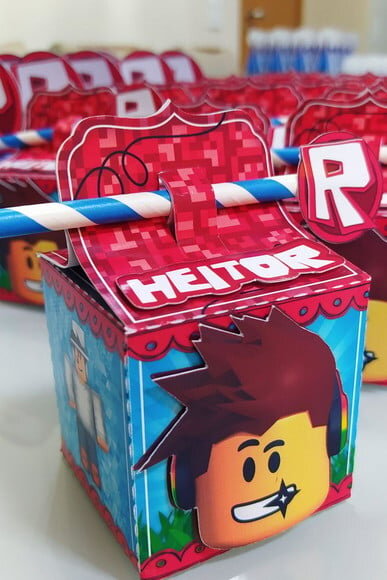 Caixa Personalizada Roblox