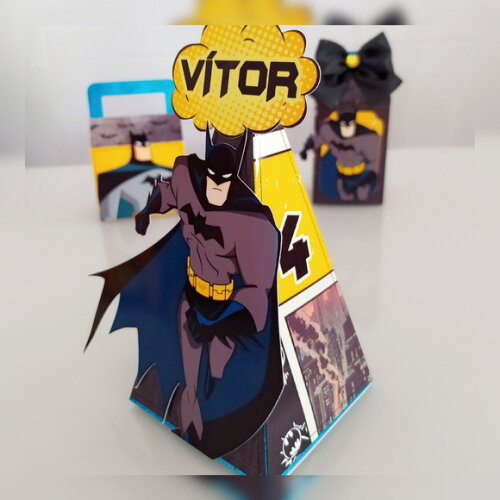 Caixa Pirâmide Batman