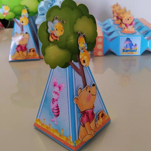 Caixa Pirâmide Ursinho Pooh