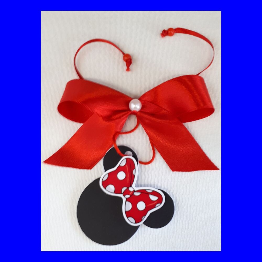 Laço cetim tag personalizada lembrança de aniversário menina