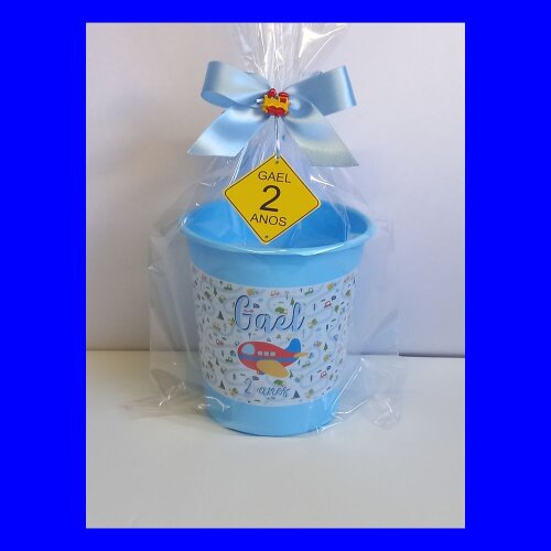 Centro de mesa balde de pipoca 1 litro com laço e tag personalizado lembrança de aniversário 1 ano CONSULTAR TEMA NO CHAT