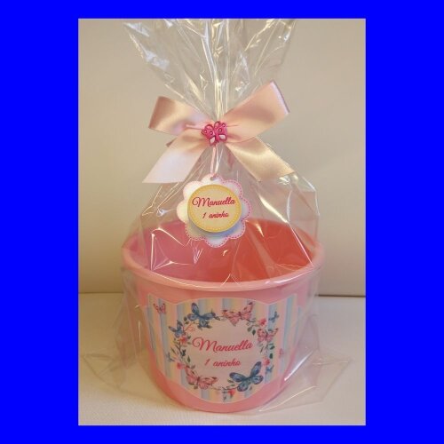 Centro de mesa balde de pipoca 1,5 litros com laço e tag personalizado lembrança de aniversário menina CONSULTAR TEMA NO CHAT