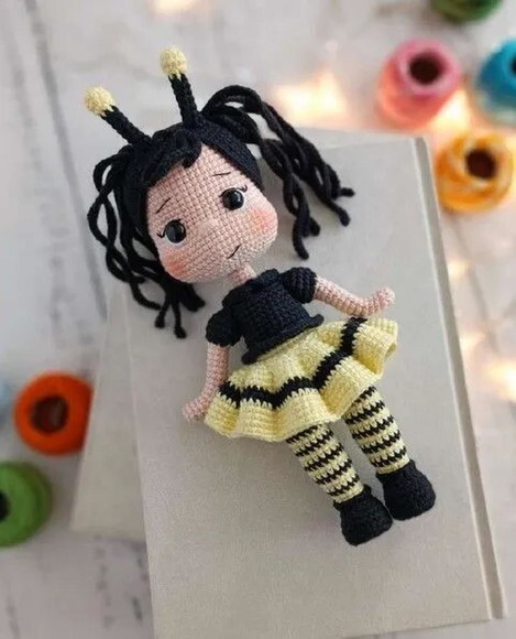 Receita Boneca Abelha Amigurumi