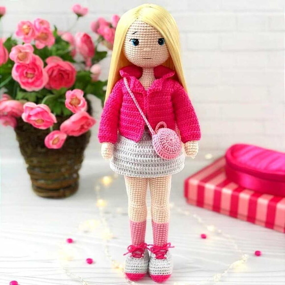Receita Boneca Amigurumi