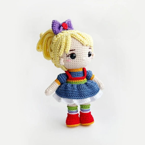 Receita Boneca Colorida Amigurumi