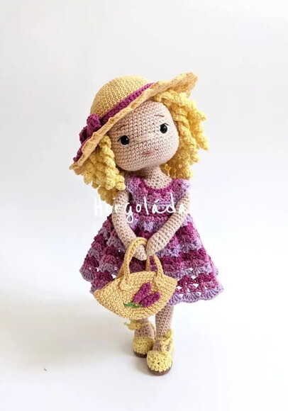 Receita Boneca de Chapeu Amigurumi