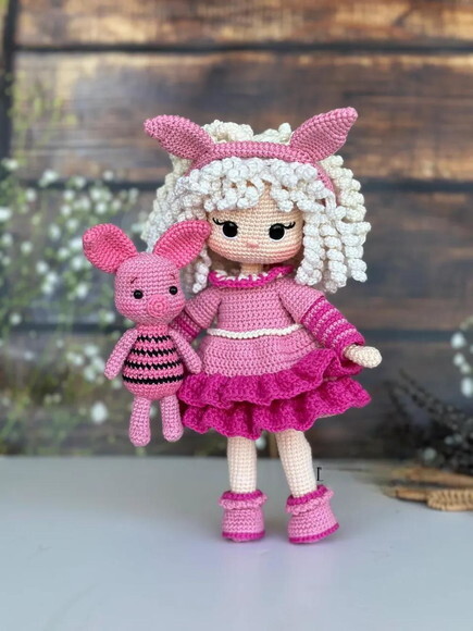 Receita Boneca e Porco Amigurumi