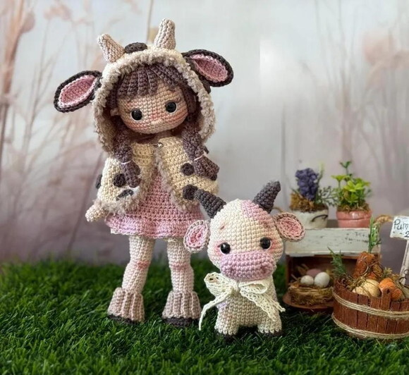 Receita Boneca e Vaca Amigurumi
