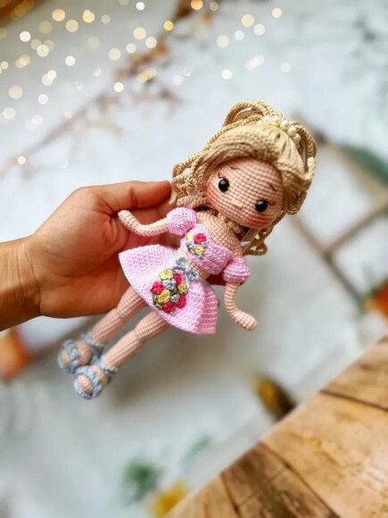 Receita Boneca Flor Amigurumi