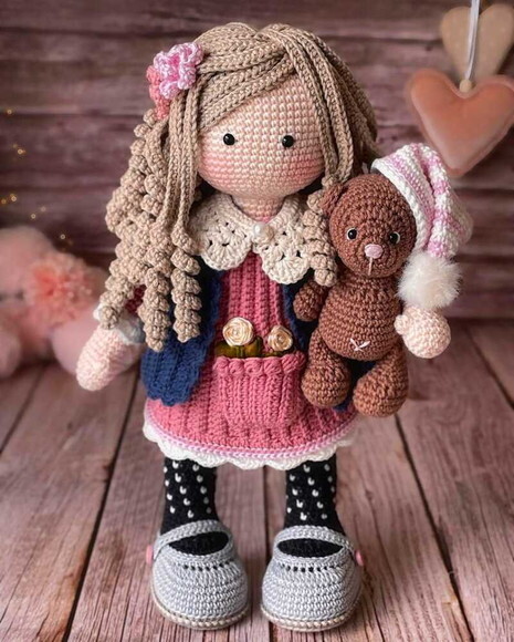 Receita Boneca Mia Amigurumi