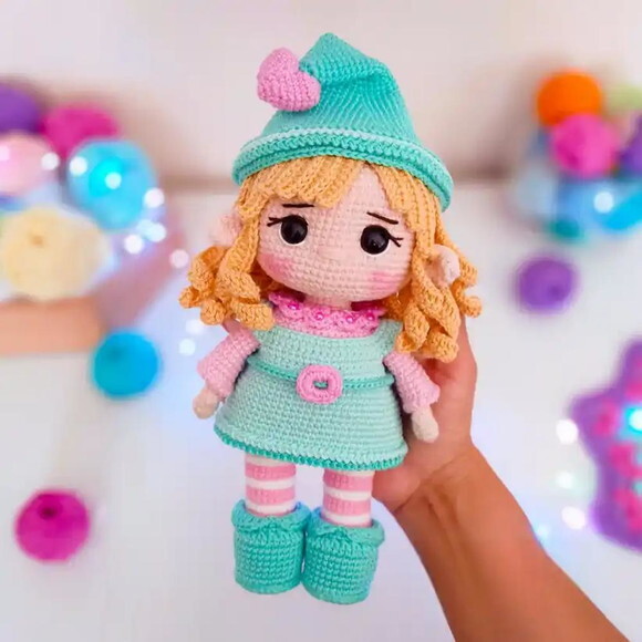 Receita Boneca Natalina Amigurumi