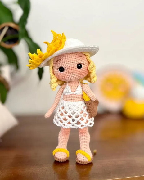 Receita Boneca Verão Amigurumi
