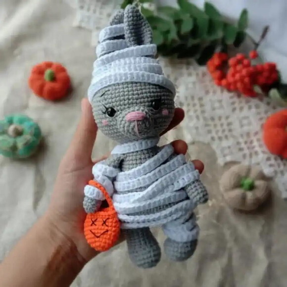 Receita Coelho Halloween Amigurumi
