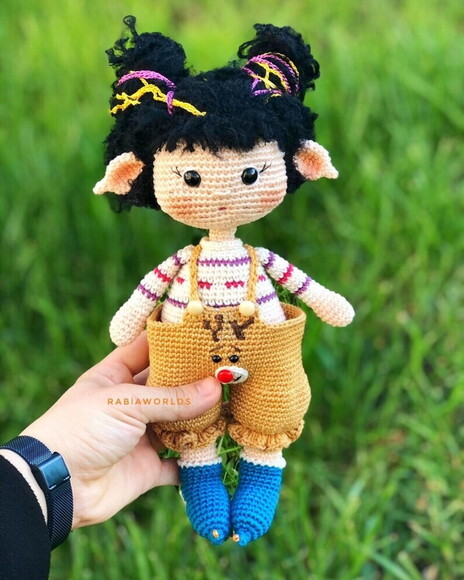 Receita em PDF - Boneca Servo Amigurumi