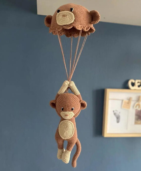 Receita Macaco Paraquedista Amigurumi