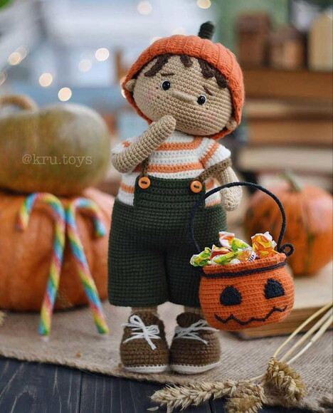 Receita Menino Halloween Amigurumi