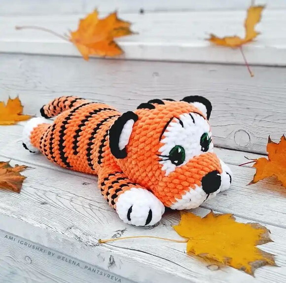 Receita Tigre Deitado Amigurumi