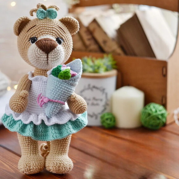 Receita Ursinha de Buque Amigurumi