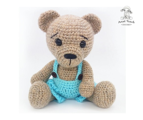 Receita Urso de Macacão Amigurumi