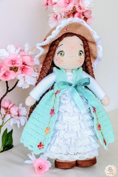 Receitas em PDF- Boneca Amigurumi