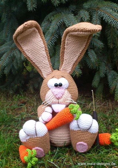 Receitas em PDF- Coelha Amigurumi