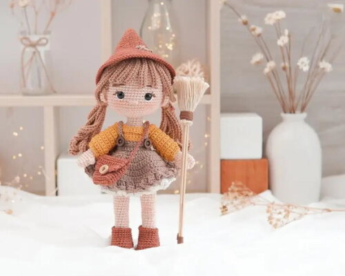 Receita Boneca Bruxa Amigurumi
