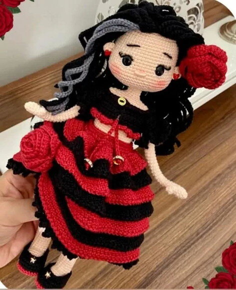 Receita Boneca Dançarina Amigurumi