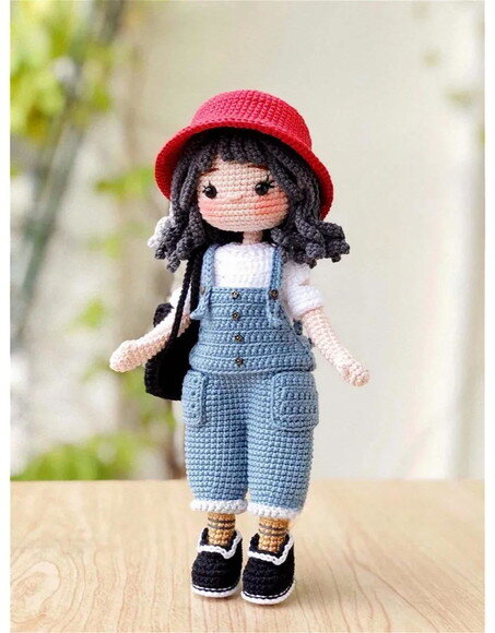 Receita Boneca de Chapeu Amigurumi