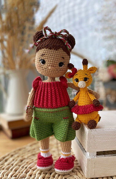 Receita Boneca e Girafa Amigurumi