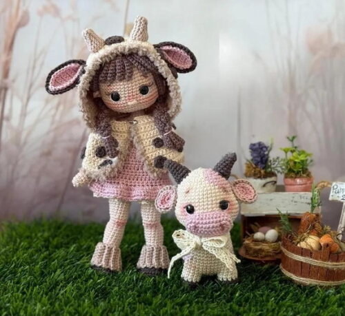 Receita Boneca e Vaca Amigurumi