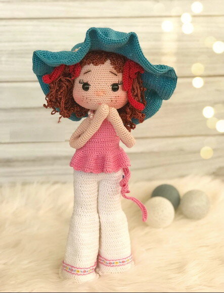 Receita Boneca Estilista Amigurumi