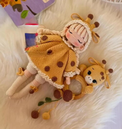 Receita Boneca Girafa Amigurumi