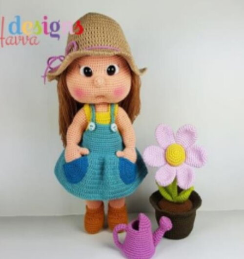 Receita Boneca Jardineira Amigurumi