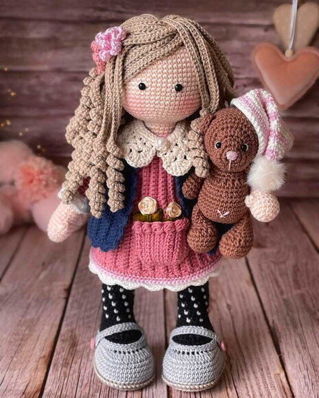 Receita Boneca Mia Amigurumi